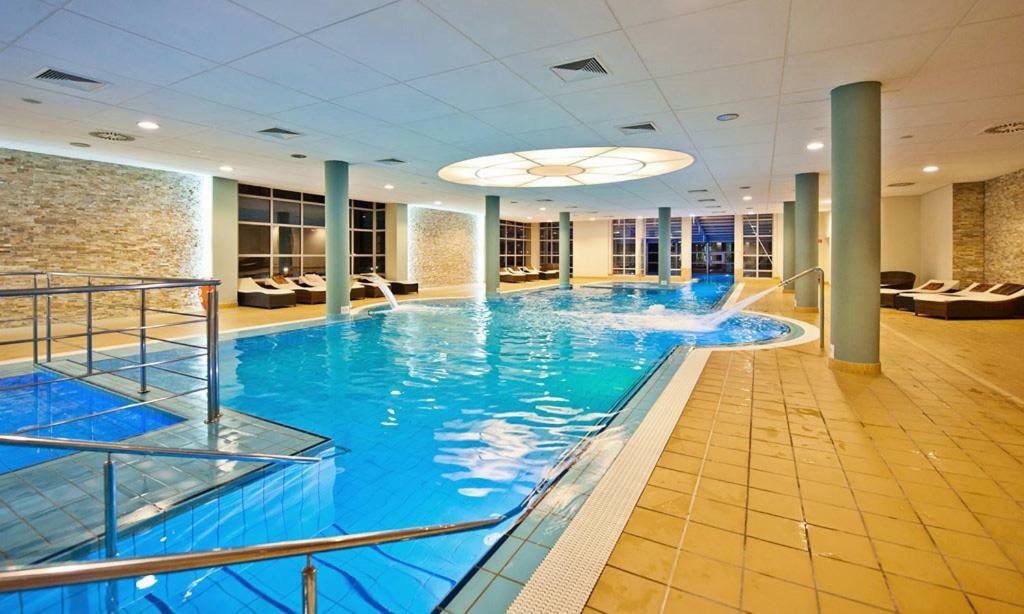 Apartament Delux W Hotelu Diva - Kołobrzeg Exteriör bild